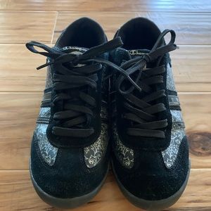Black and silver sneakers